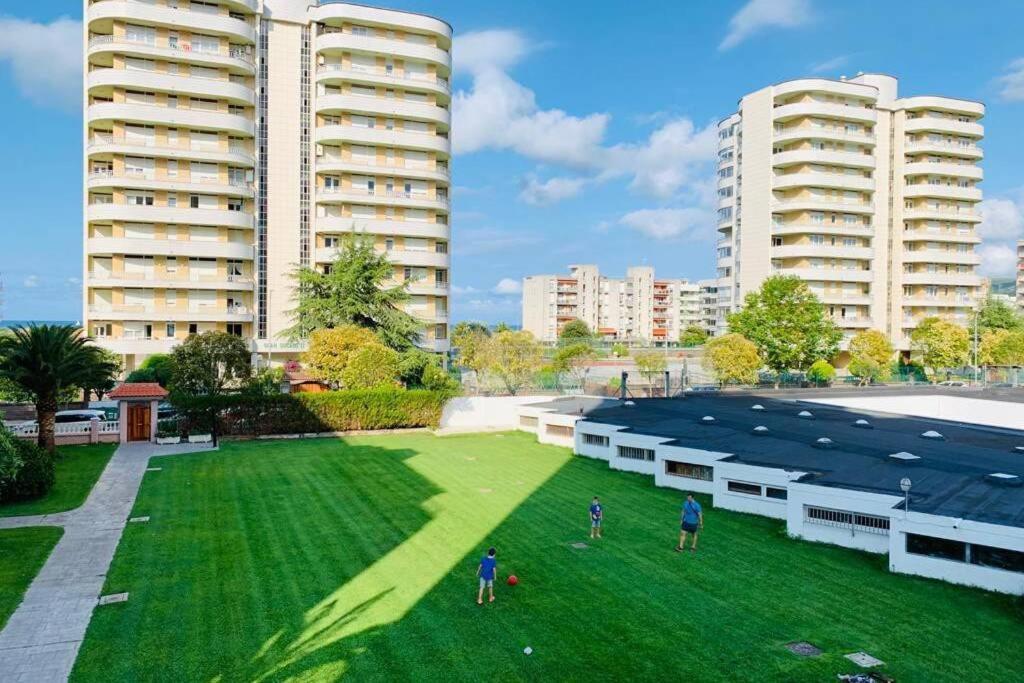 Apartamento Los Marineros, Playa Y Buen Ambiente En Ever Apartment ลาเรโด ภายนอก รูปภาพ